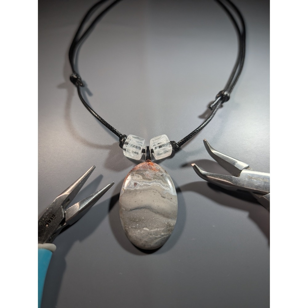 Handmade Agate Stone Oval Pendant Adjustable Black Cord Necklace Grey White